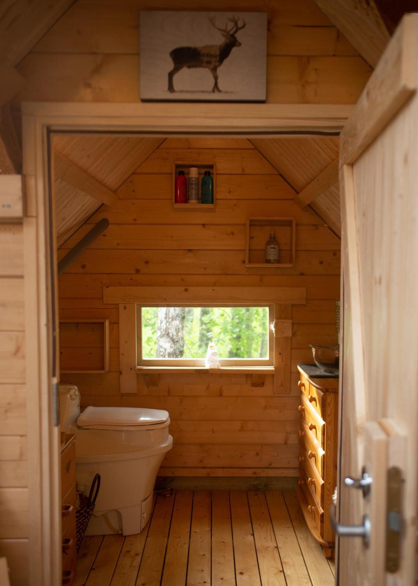 Troll House Eco-Cottage, Nuuksio For Nature Lovers, Petfriendly Espoo Zewnętrze zdjęcie
